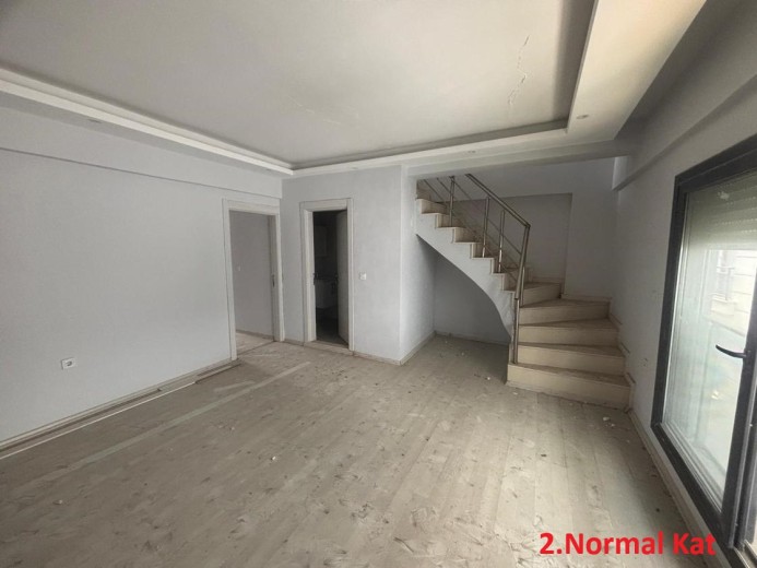 İzmir Çiğli Satılık 87m2 3+1 Apartman Dairesi — foto 11