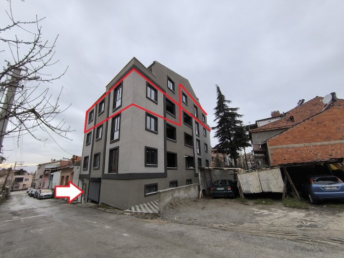 Kütahya Tavşanlı 160.00 M2 4+1 Apartman Dairesi — foto 6