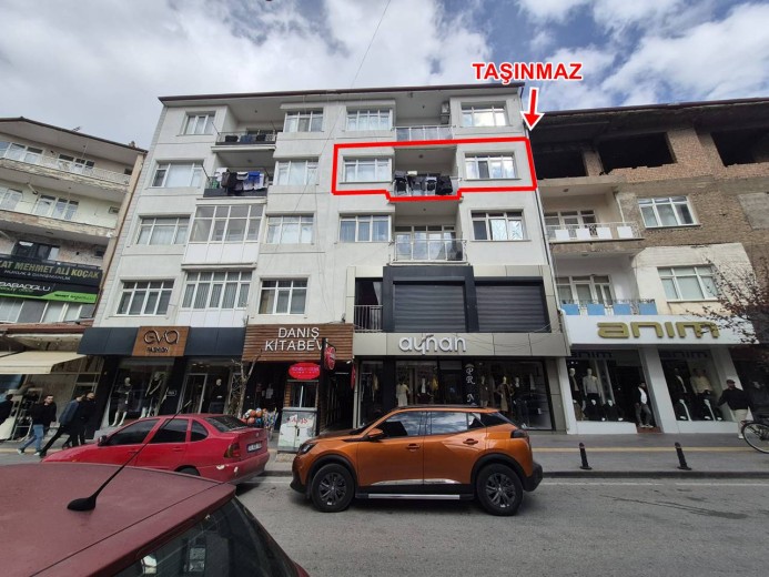 Karaman Merkez 100 M2 3+1 Apartman Dairesi — foto 2