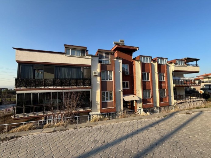 Denizli Pamukkale 284.00 M2 4+1 Apartman Dairesi — foto 6