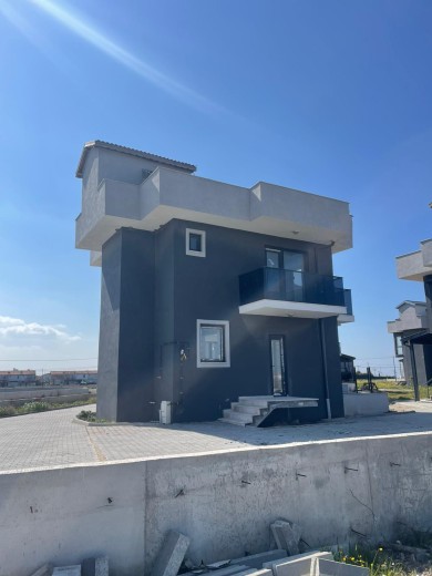 Çanakkale Ezine 95 M2 3+1 Villa