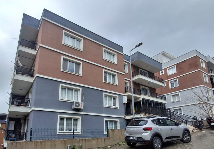 İzmir Menemen 99 M2 2+1 Apartman Dairesi — foto 2