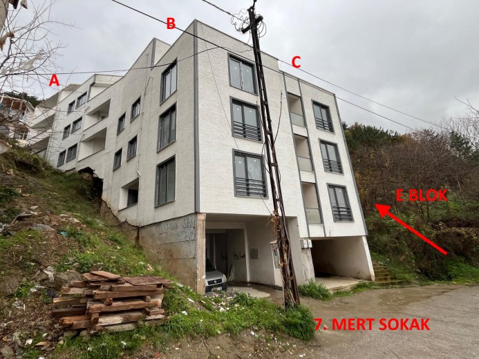 Bursa Yıldırım 122.00 M2 3+1 Apartman Dairesi — foto 2