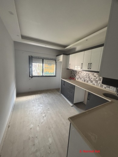 İzmir Çiğli Satılık 87m2 3+1 Apartman Dairesi — foto 14