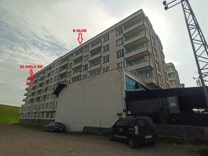 Siirt Merkez 52 M2 1+0 Satılık Apartman Dairesi — foto 3