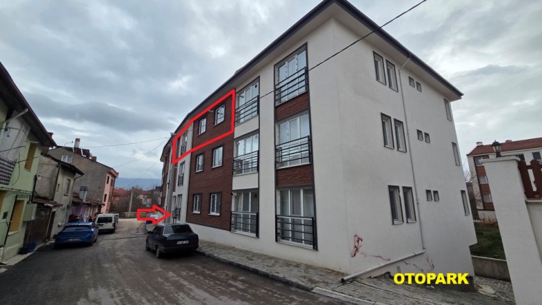 Bolu Merkez 100.00 M2 2+1 Apartman Dairesi — foto 6