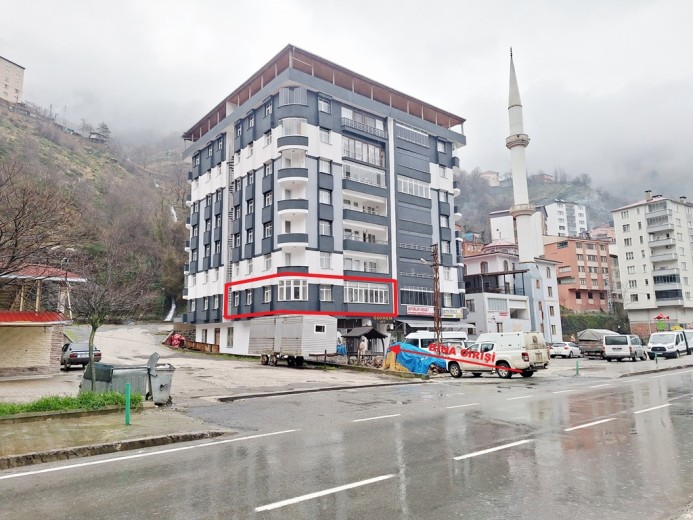 Artvin Borçka 125.00 M2 3+1 Apartman Dairesi — foto 3