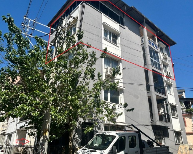 İzmir Buca 159.00 M2 6+1 Apartman Dairesi