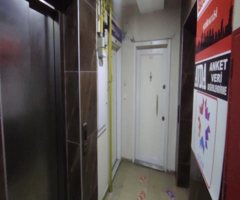 Elazığ Merkez 83.00 M2 2+1 Apartman Dairesi — foto 4