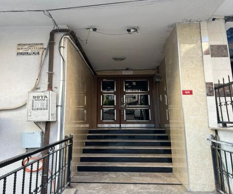 İstanbul Esenyurt 109 M2 3+1 Apartman Dairesi — foto 2