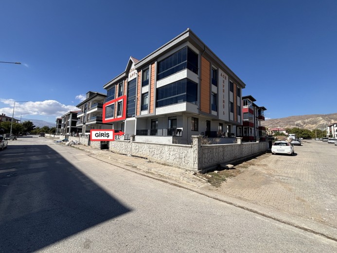 Erzincan Merkez 127.00 M2 3+1 Apartman Dairesi — foto 2