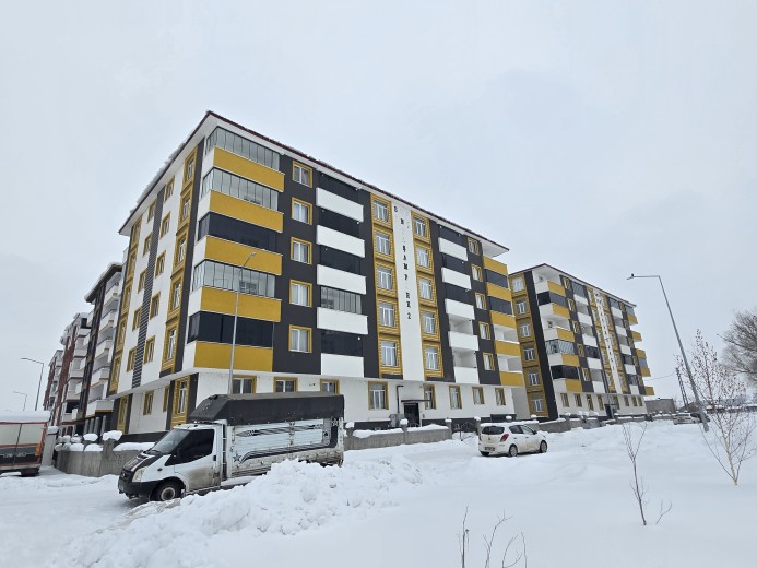 Ağrı Merkez 156.00 M2 3+1 Apartman Dairesi — foto 2