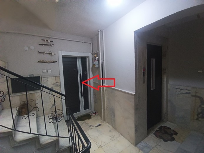 Karaman Merkez 330.00 M2 3+1 Apartman Dairesi — foto 2