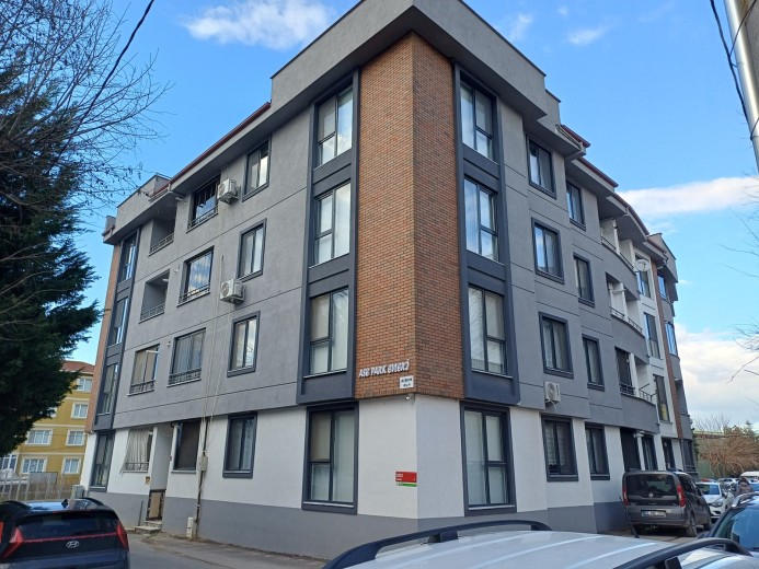 Balıkesir Gönen 199.00 M2 6+2 Apartman Dairesi — foto 3