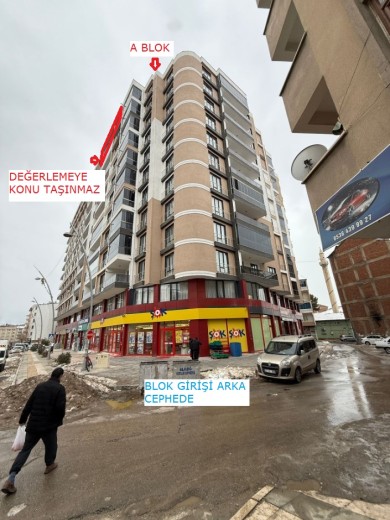 Elazığ Merkez 165.00 M2 4+1 Apartman Dairesi — foto 3
