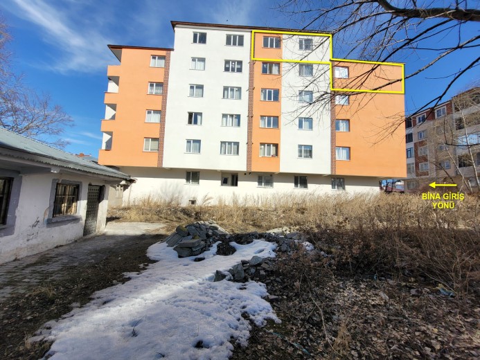 Ardahan Merkez 194.00 M2 3+2 Apartman Dairesi — foto 2