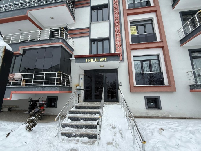 Erzincan Merkez 155.00 M2 4+1 Apartman Dairesi — foto 2