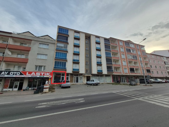 Yozgat Sarıkaya 51.00 M2 1+ Dükkan & Mağaza — foto 2