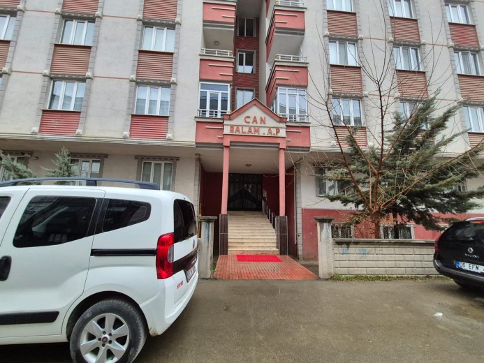 Iğdır Merkez 102.00 M2 2+1 Apartman Dairesi — foto 2