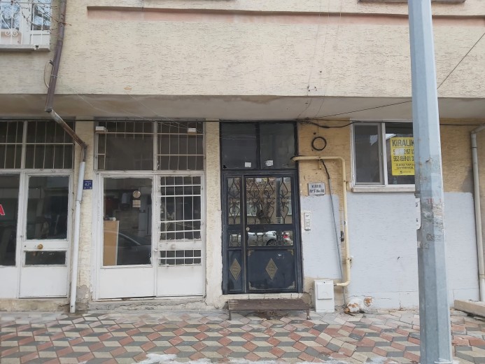 Elazığ Merkez 98.00 M2 3+1 Apartman Dairesi — foto 3