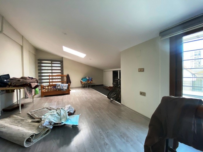 Adana Çukurova 222 M2 5+1 Müstakil Ev — foto 6