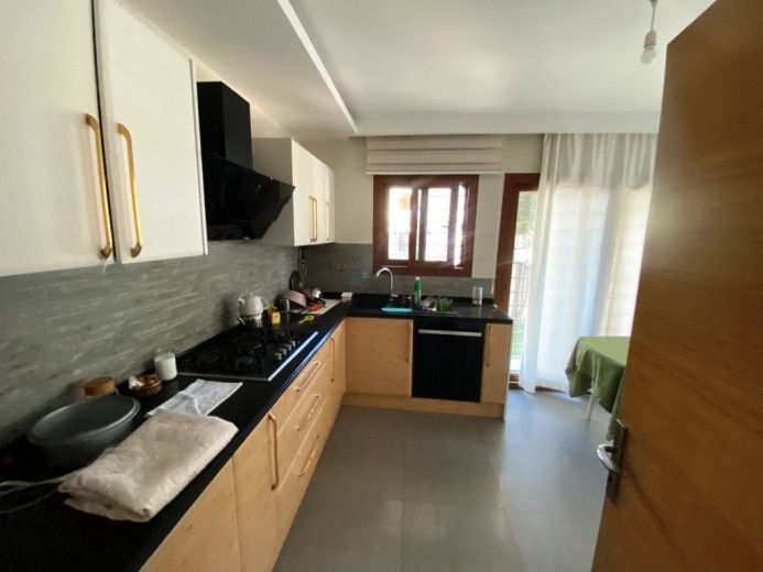 Adana Çukurova 222 M2 5+1 Müstakil Ev — foto 8