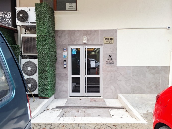 Artvin Hopa 124.00 M2 3+1 Apartman Dairesi — foto 6
