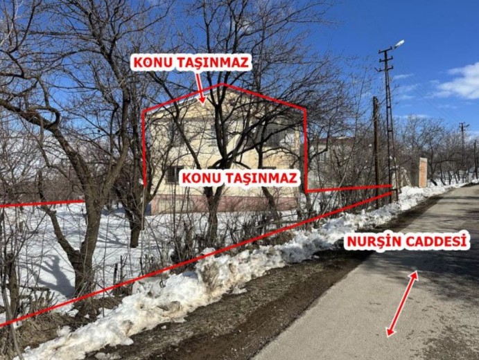 Van Gevaş 270.00 M2 Kargir Ev Ve Arsası — foto 5