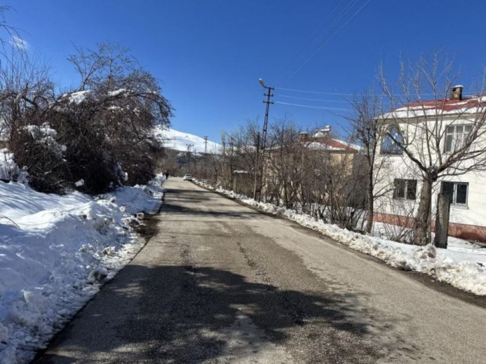 Van Gevaş 270.00 M2 Kargir Ev Ve Arsası — foto 7