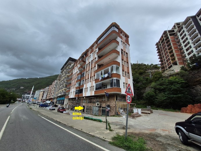 Artvin Borçka 130.00 M2 3+1 Apartman Dairesi — foto 2