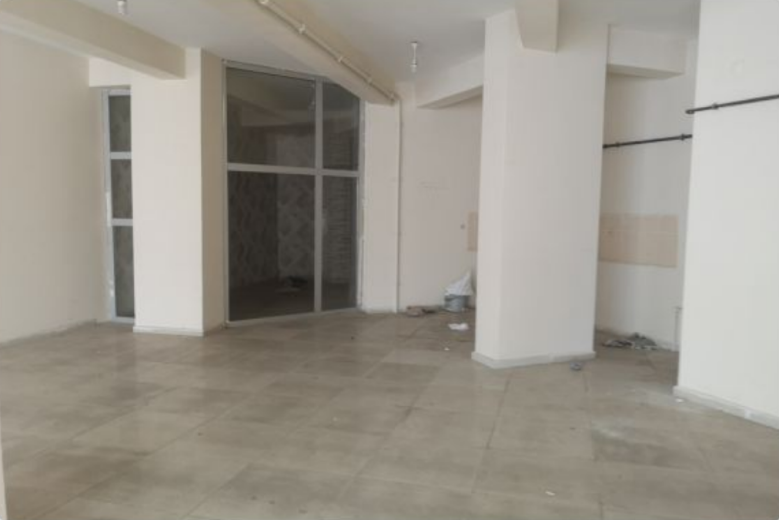 Kars Merkez 307m2 Dükkan & Mağaza — foto 4