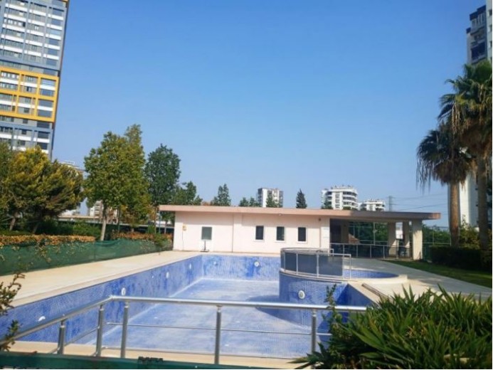 Mersin Yenişehir 151 M2 3+1 Mesken — foto 6