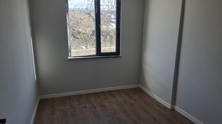 Yozgat Merkez 56 M2 2+1 Apartman Dairesi — foto 5