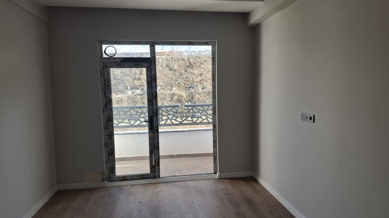 Yozgat Merkez 56 M2 2+1 Apartman Dairesi — foto 6